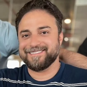 آهنگ جدید بابک جهانبخش خودمو دارم که